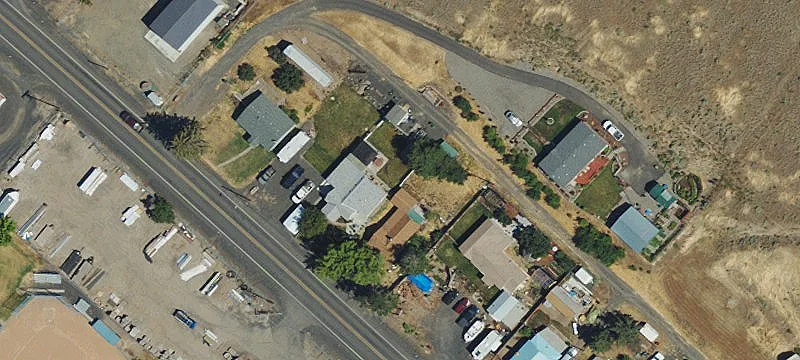 Retail Property with Outbuildings