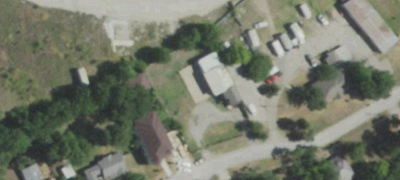 Freestanding Auto Shop with Yard