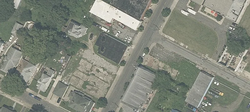 4-Unit Mixed-Use Property