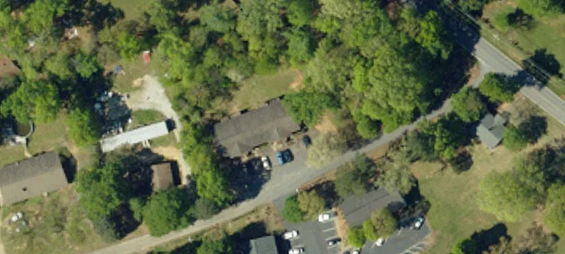 8-Unit Apartment Building
