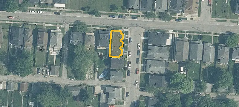 Renovated 7-Unit Apartment Building