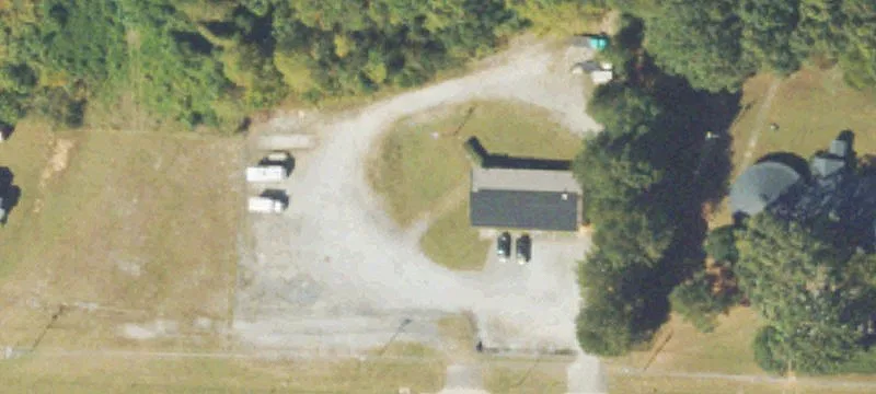 Three-Building Auto Shop Property