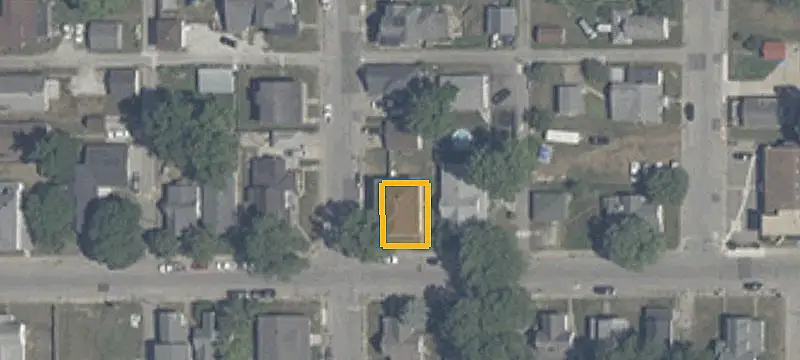 Duplex With Detached Garage