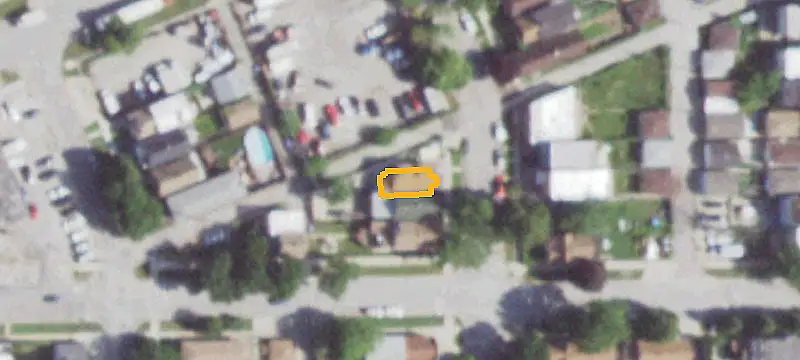Greystone Triplex with Detached Garage