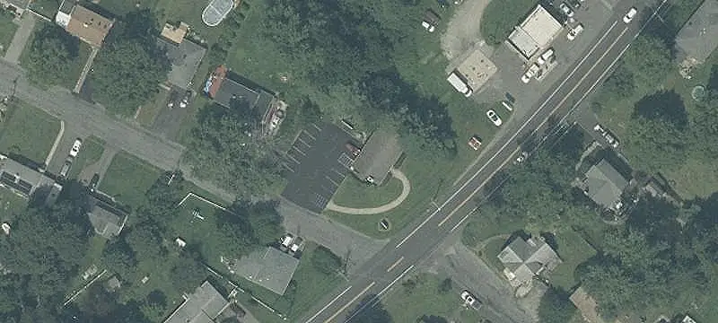 Office Units with Highway Access