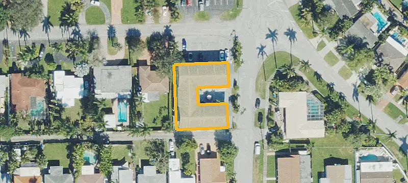 Updated 14-Unit Apartment Building