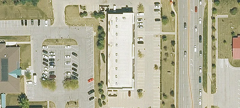 Retail Space at Signalized Intersection