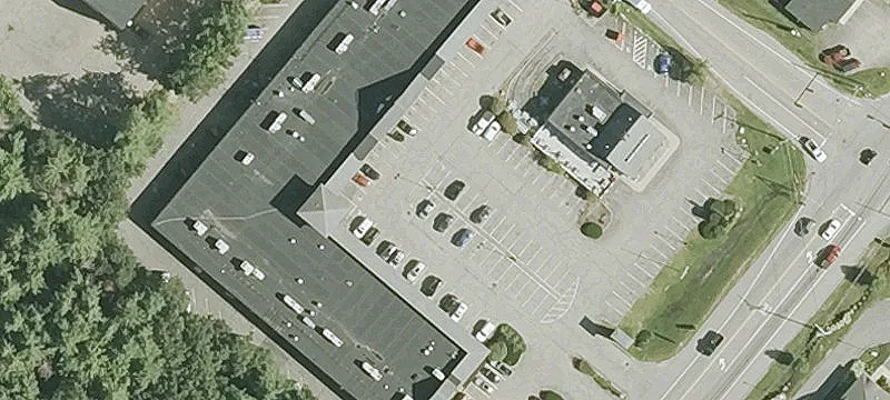 End-Cap Retail Space