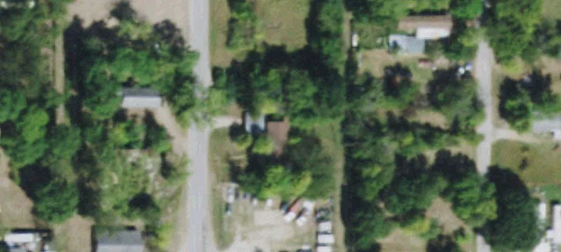 Fenced Flex Space with Open Yard