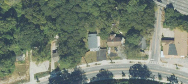 Renovated Duplex with Two Units
