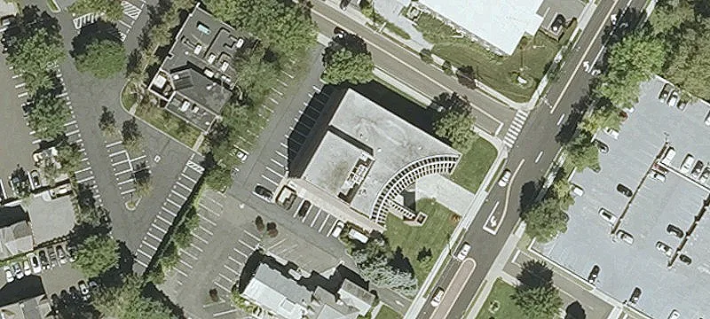 Office Units at 80 Field Point Road