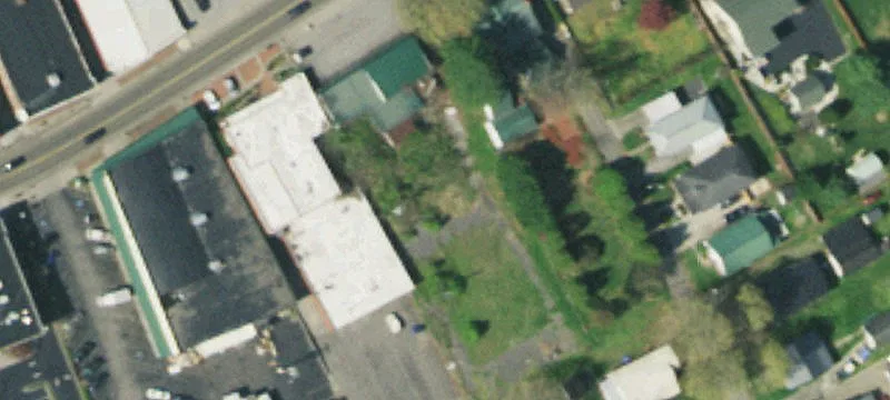 Brick Flex Building with Garage Space