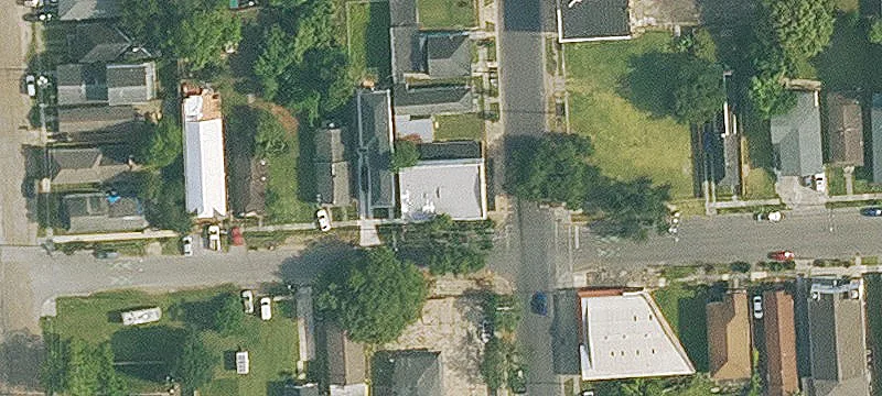 Mixed-Use Property with Courtyard