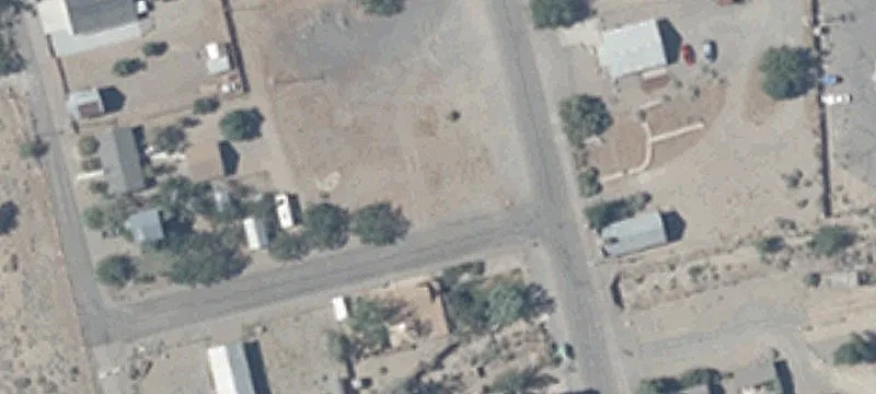 Three-Parcel Commercial Land