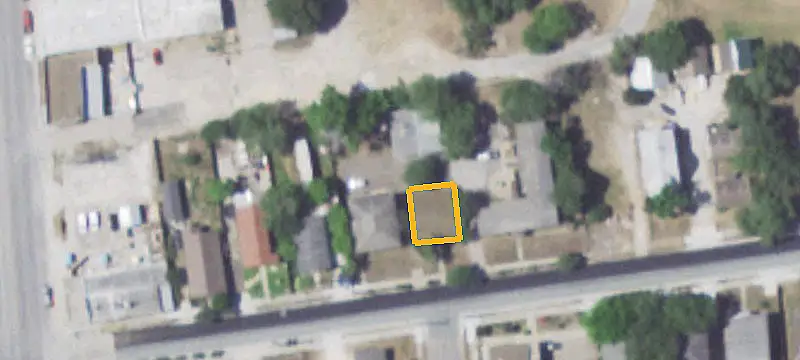Two-Unit Duplex Near Bayfront