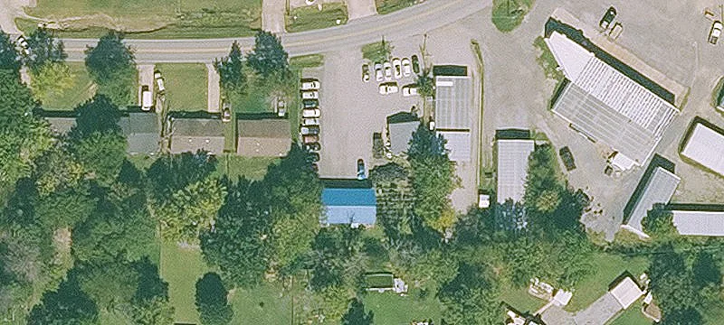 Auto Shop with Open Lot