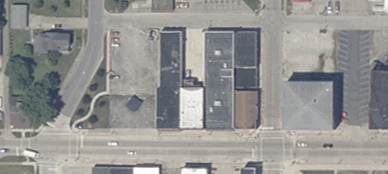 Retail Space with Two Entrances