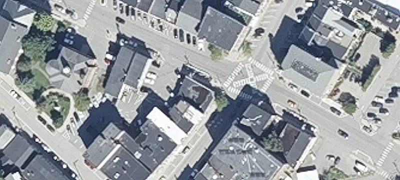 4-Unit Restaurant Building