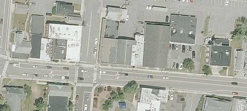 Storefront Space Near Marina