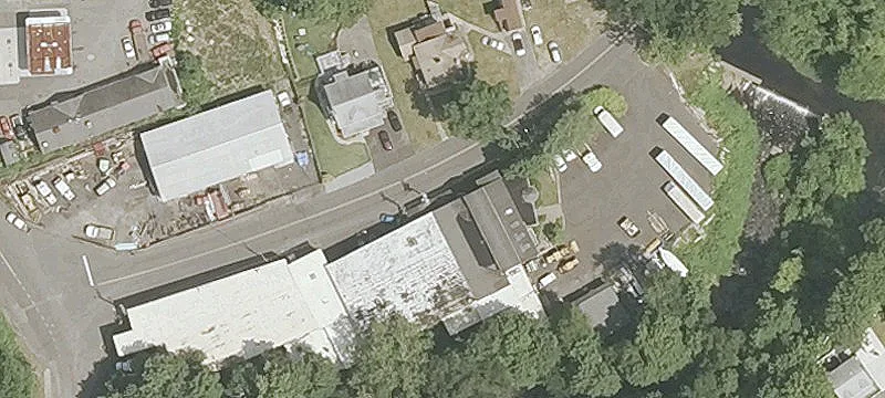18-Unit Flex Space Building