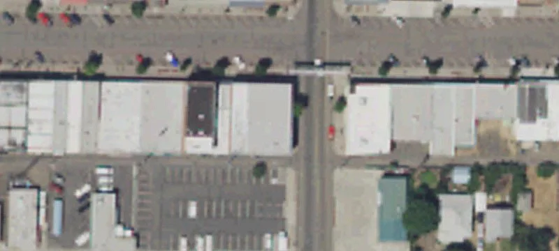 Single-Tenant Office Building