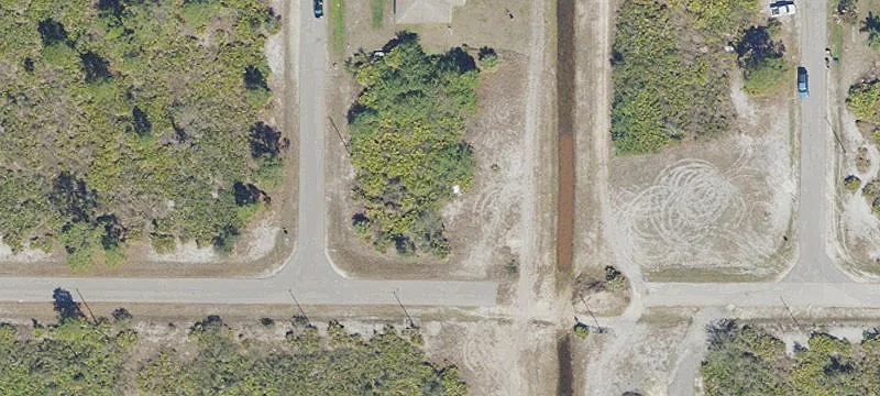 4600 N Hanna Ave, Lehigh Acres, FL 33971