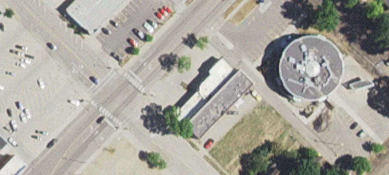 Storefront Property with Alley Access