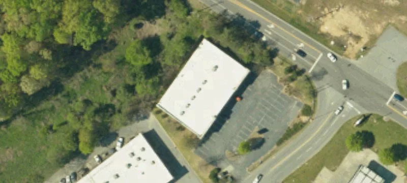 Corner End-Cap Retail Space