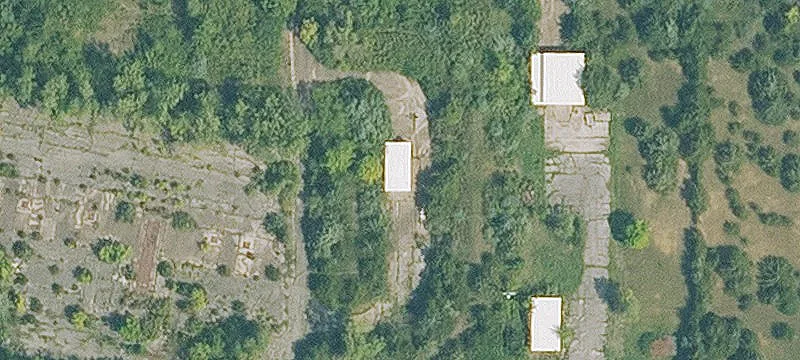 Fenced Industrial Land With Outbuildings