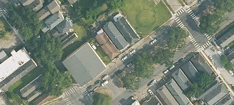 Triplex with Bonus Lot