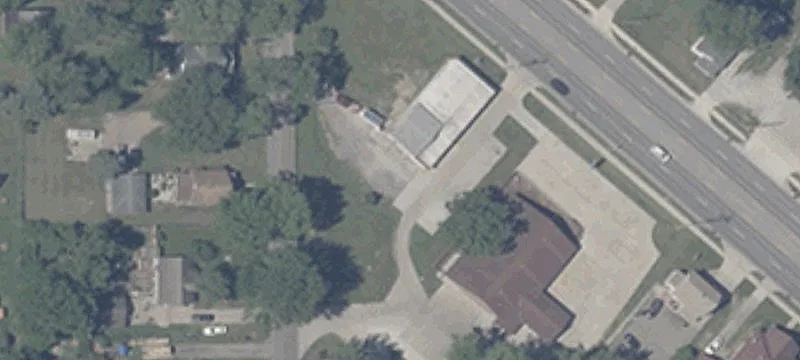 Mixed-Use Building With Fenced Yard