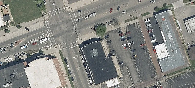 Mixed-Use Building with High Ceilings