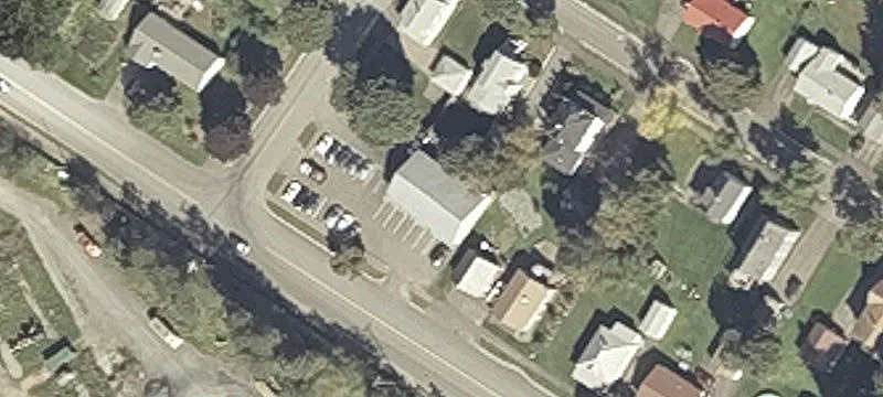 8-Unit Brick Apartment Building