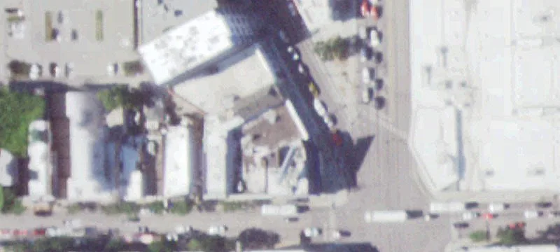 Retail Space with Dual Entrances