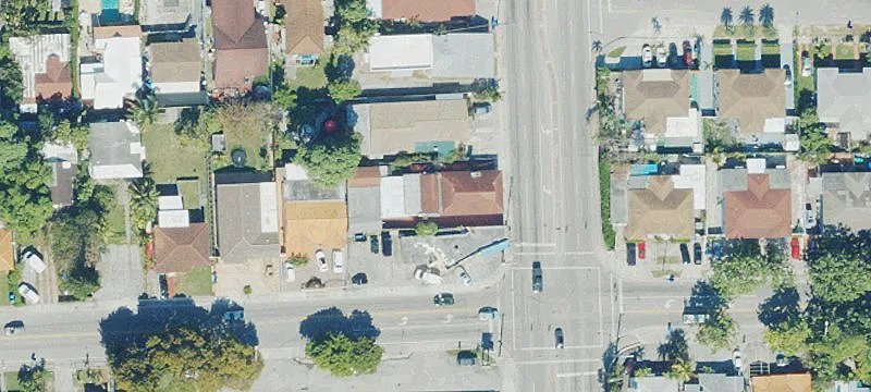 Operating Supermarket with Parking