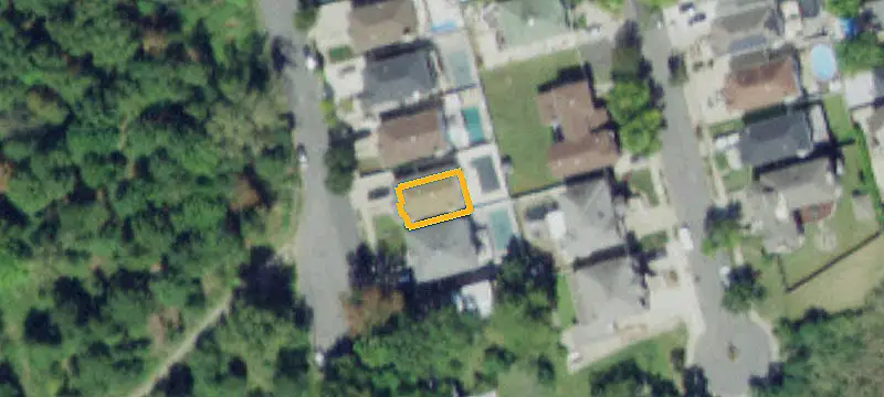 New Construction Duplex with Side Apartment
