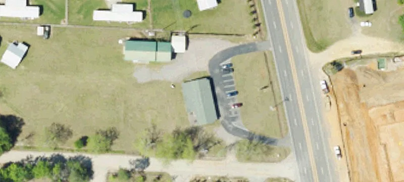 Fenced Flex Property with Warehouse