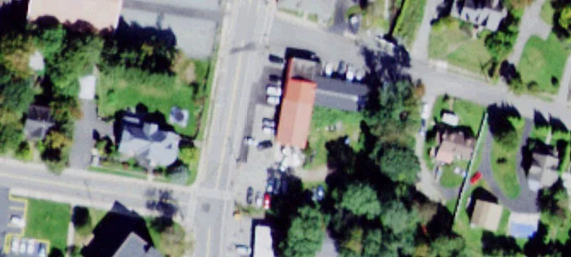 Auto Shop with Vehicle Storage