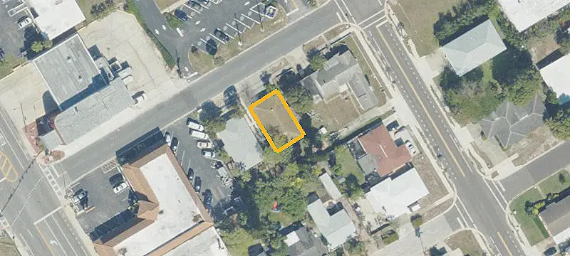 Block Duplex with Xeriscaped Yards