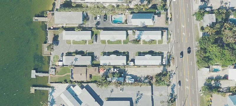 12-Unit Riverfront Duplex Community