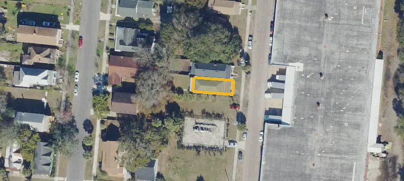 Duplex with Fenced Backyard