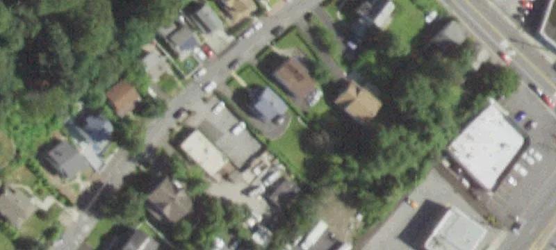 Duplex with Fenced Yard