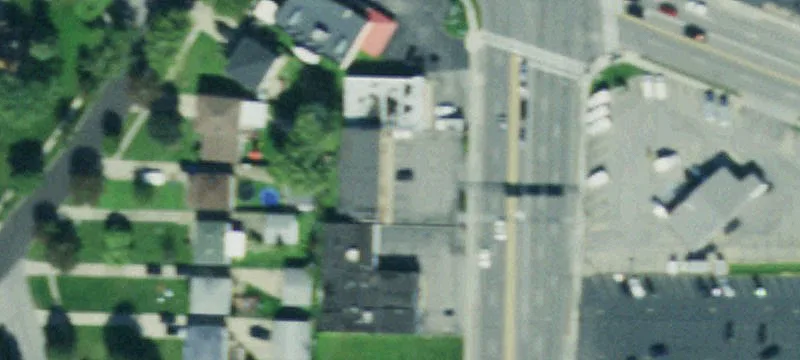 Freestanding Auto Repair Shop