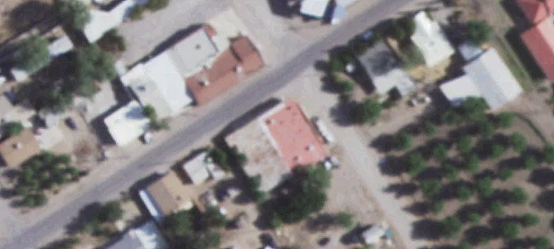 Corner Flex Space With Warehouse