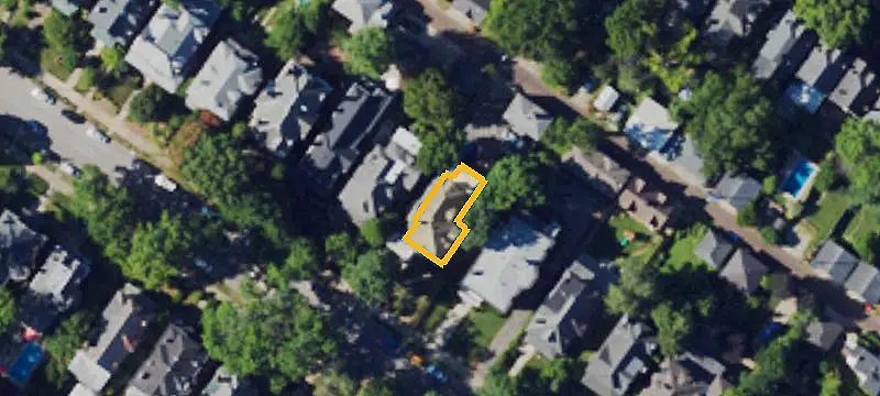 7-Unit Apartment Building
