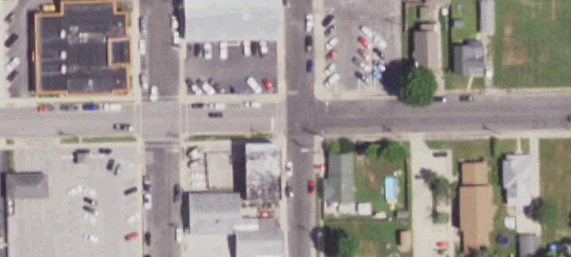 Flexible-Bay Commercial Building