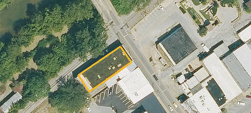 Storefront Property with Restaurant Infrastructure