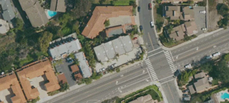 Quadplex With Townhome-Style Units