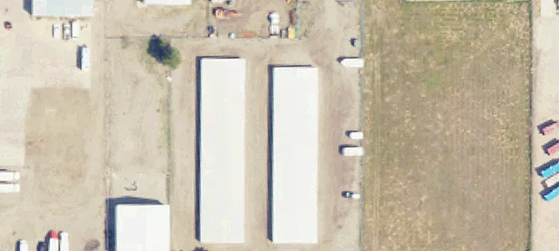 Flex Property with Secure Yard