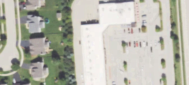 Retail Center Leasing Opportunity